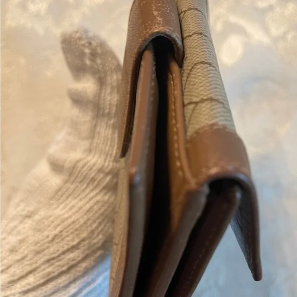 CHRISTIAN DIOR VINTAGE HONEYCOMB COLLECTION SHORT WALLET - Picture 9 of 11